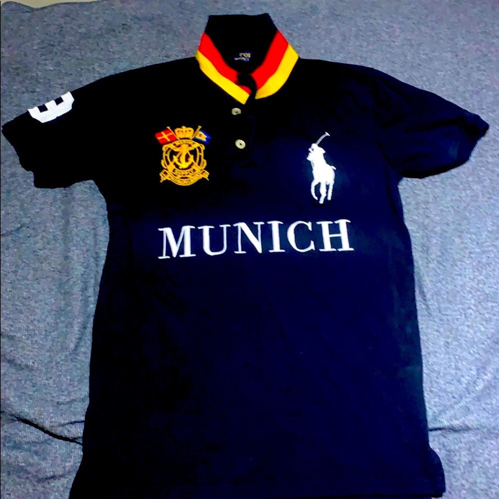 Polo t shirt